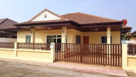 3 Beds House For Rent In East Pattaya-Pattaya Tropical